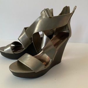 Women’s sandals